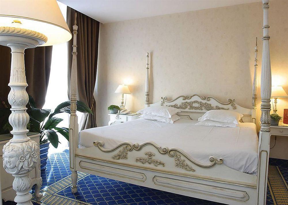 B4 Park Nice Room photo